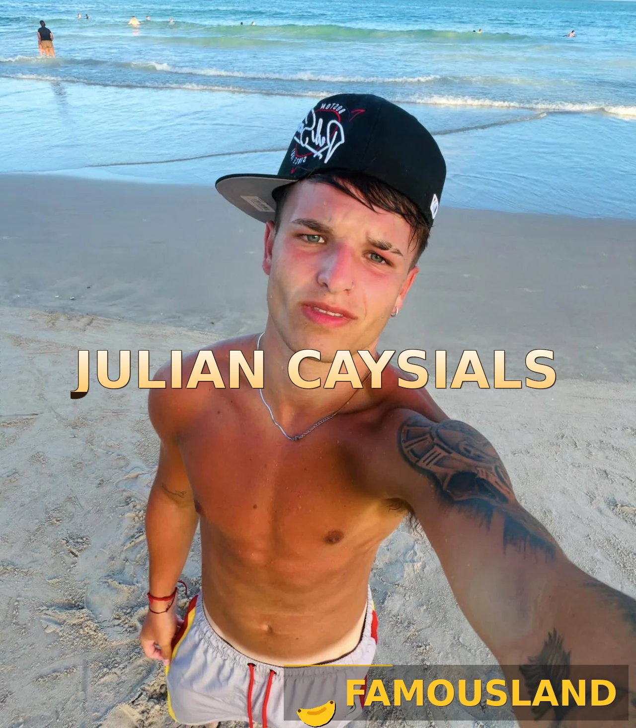JULIAN CAYSIALS